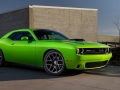 2017 Dodge Challenger Front view green]