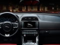 2017 Jaguar XE Interior front view