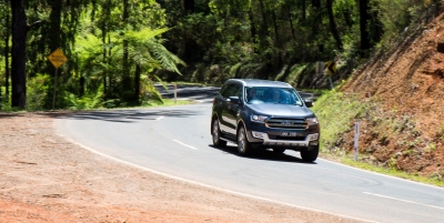 2017 Ford Everest 2