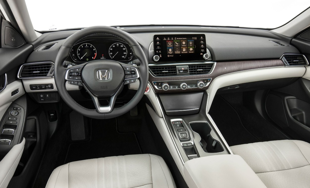 2018 Honda Accord Interior