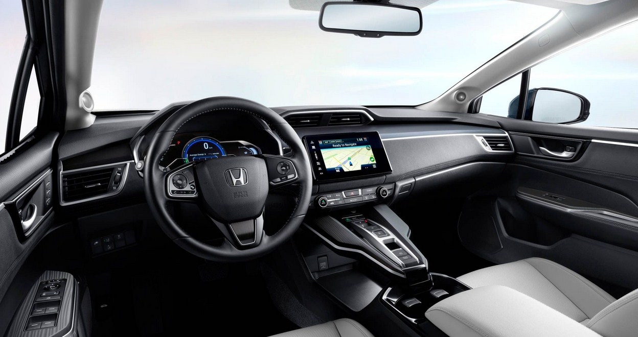 2018 Honda Clarity interior