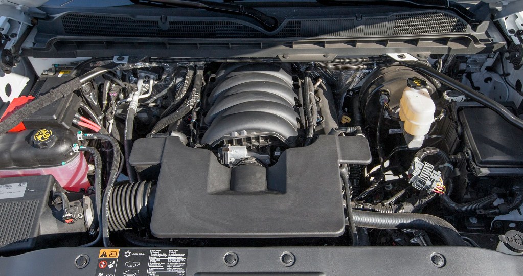 2018 Chevrolet Silverado 1500 Engine