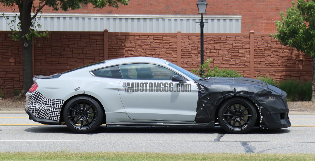 2019 Ford Mustang Shelby GT500 7