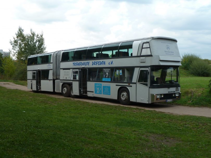 Der bus 810x608