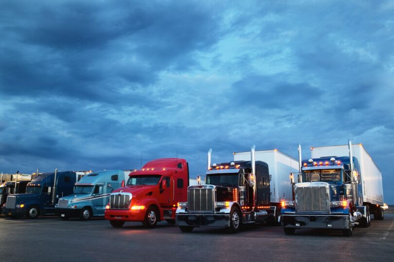 biggest trucking companies 810x538