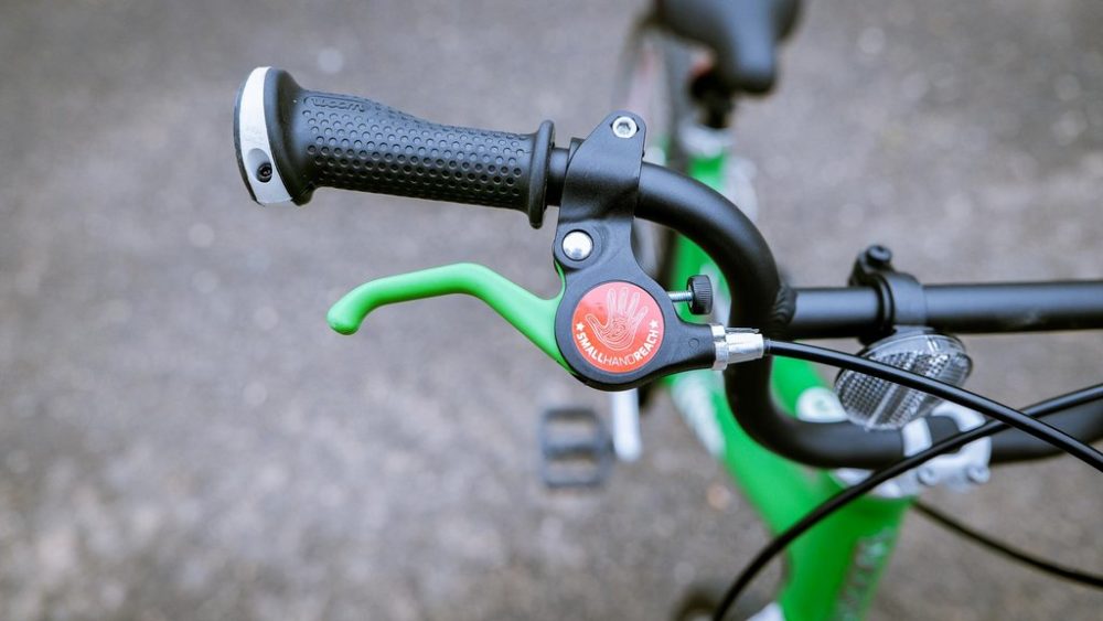 how to fix children's bike brakes