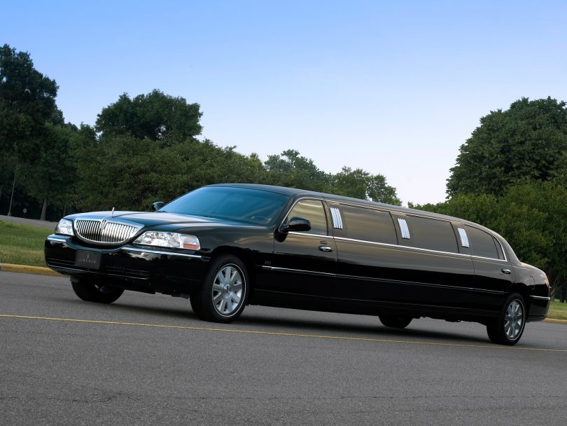 5 Most Common Types Of Limousine Car in 2020 - Car Reviews & Rumors 2019/2020